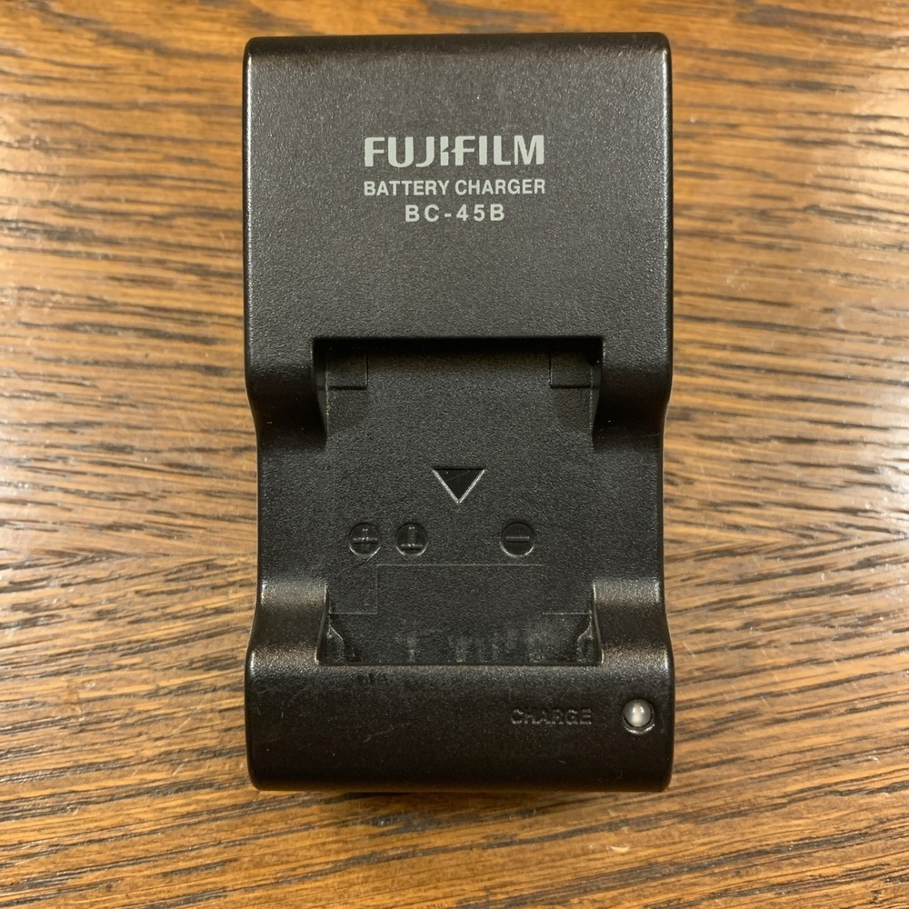 Fujifilm BC-45B Battery Charger Only - Gently Used